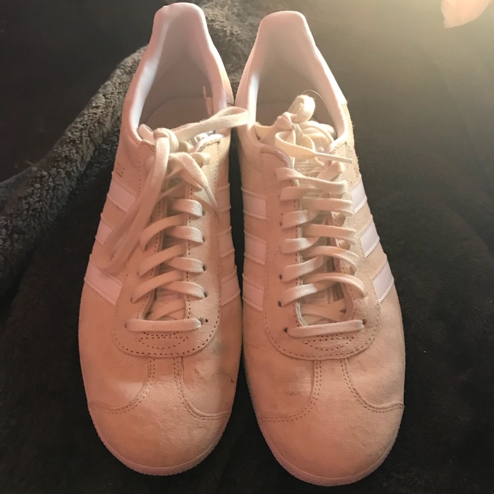 Adidas gazelle shoes